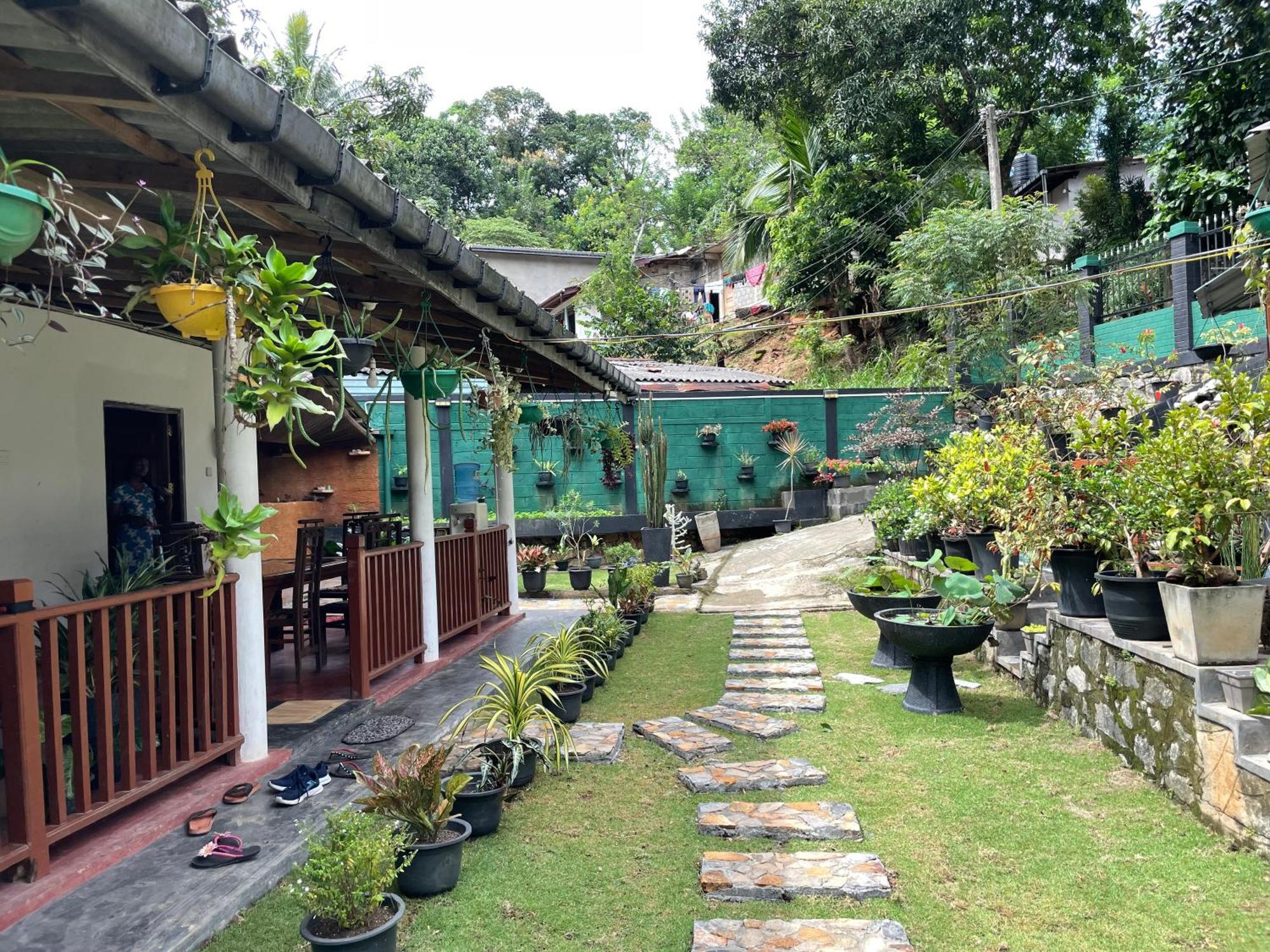 Kandy Food Lovers Home Stay By Ags Exterior foto